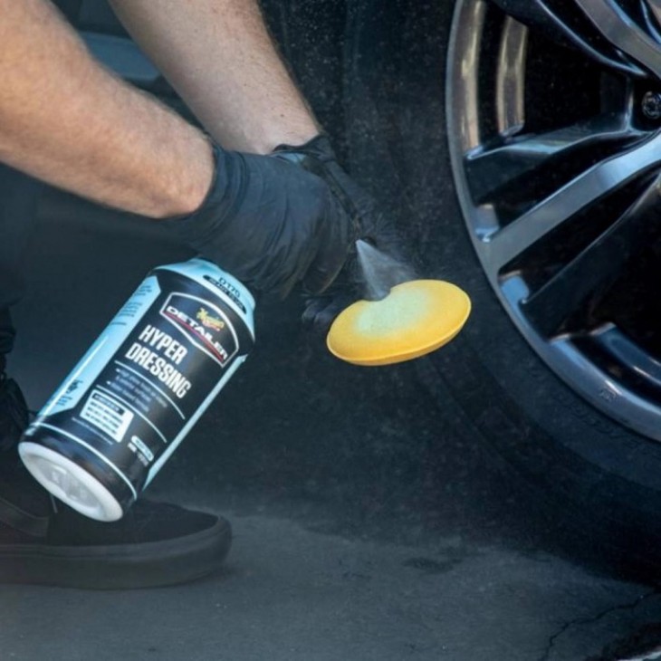 Dressing pentru plastic si cauciuc Meguiars Hyper Dressing, 946ml - DRTU17032 - MEGUIAR`S