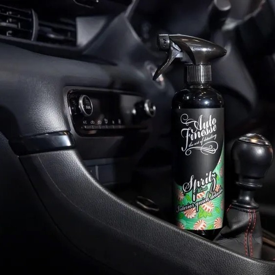 Solutie universala de curatare pentru interior Spritz 500ml