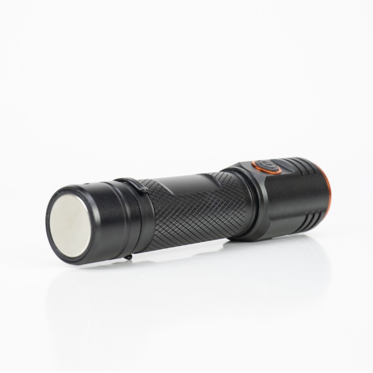 Lanterna pni adventure f650, led 20w, 2000 lm, ipx6, acumulator 2200 mah - PNI-F650 - PNI