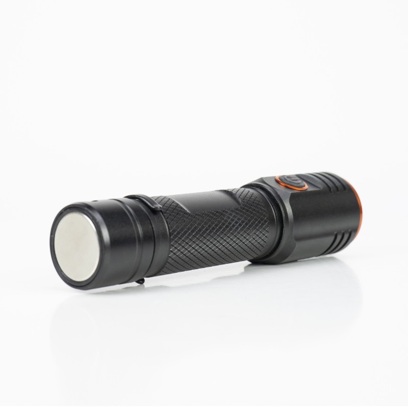 Lanterna pni adventure f650, led 20w, 2000 lm, ipx6, acumulator 2200 mah - 42115 - PNI