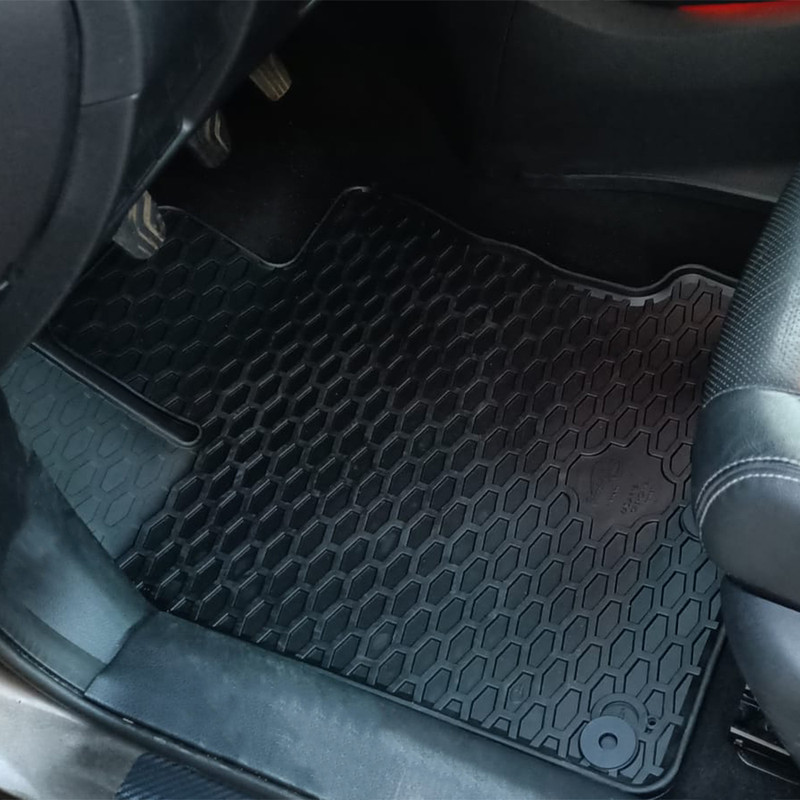 Set covorase auto cauciuc umbrella pentru fiat sedici (2006-)  suzuki sx4 (2006-) sx4 s-cross (inclusiv hybrid) (2013-). swift(2005-) - 218996CO - UMBRELLA