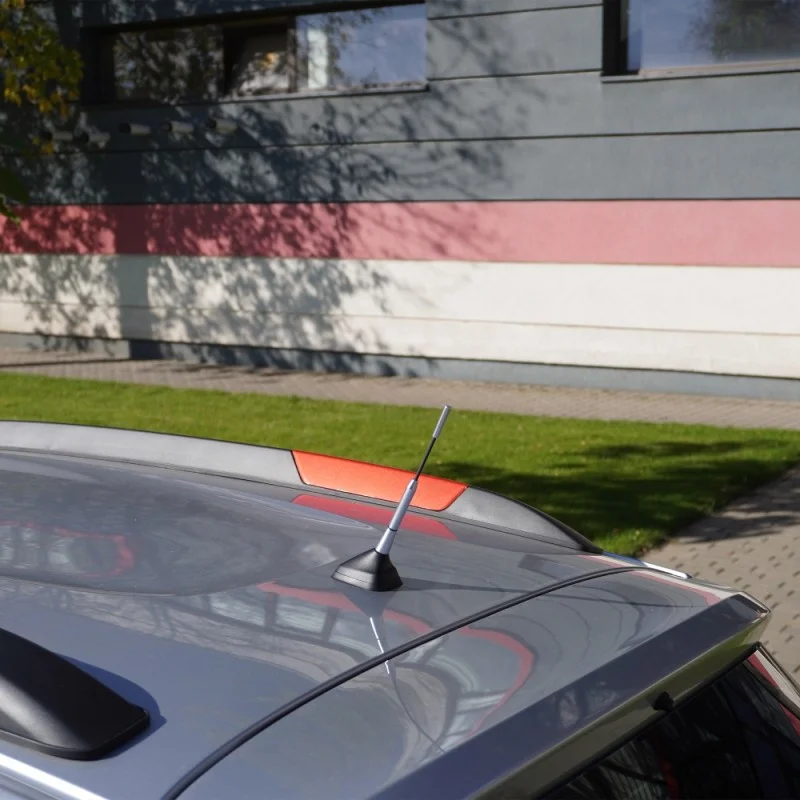 Antena auto exterior cromata 15.8 cm cu 3 adaptoare (4-5-6mm), MEGA DRIVE