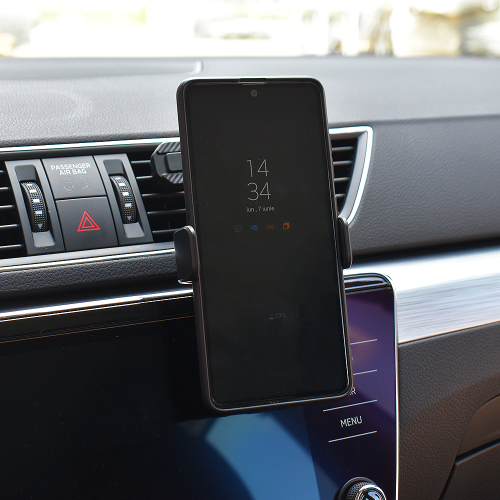 Suport telefon auto extensibil 55-83mm cu prindere in grila de ventilatie - 02805 - MEGA DRIVE