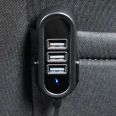 Incarcator auto 4xusb 5.8a (2.4a fata si 3.4a spate) cu extensie 1.4m - 02783 - MEGA DRIVE