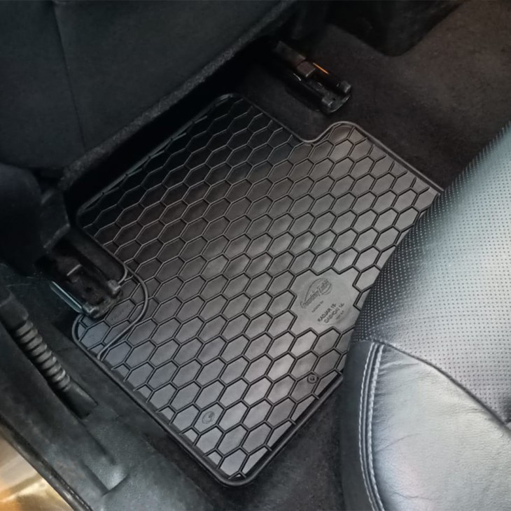 Set covorase auto cauciuc umbrella pentru opel astra j (2009-2015). zafira c tourer (2011-2019). chevrolet cruze (2009-). orlando (2011-) - 43814 - UMBRELLA