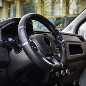 Husa volan lux negru37-39 cm