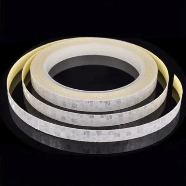 2 x Sticker Reflectorizant OUTLINE DECO, culoare ARGINTIU, dimensiune 1cm x 8m - AVX-AG402C - AVEX