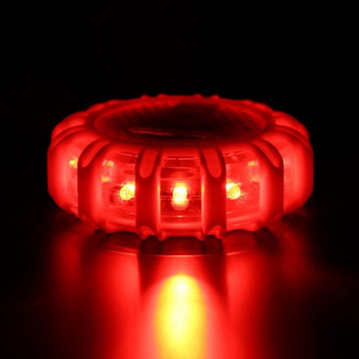 Lampa LED de urgenta pentru siguranta rutiera cu baza magnetica si functie de lanterna - AVX-AM02499 - AMIO