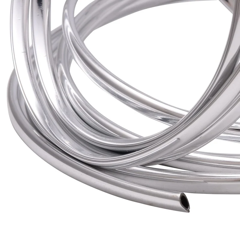 Rola Ornament Auto de tip U pentru muchii sau grila ventilatie, 15m liniari, culoare Crom SILVER Rola Ornament Auto de tip U pentru muchii sau grila ventilatie, 15m liniari, culoare Crom SILVER