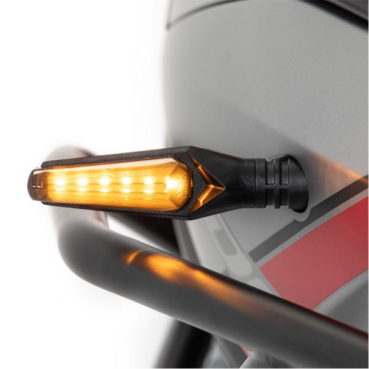 Set 2 lampi Semnalizare Moto SECVENTIALA, cu 2 functii, pozitie si semnalizare, 12V - AVX-T100122-5 - AVEX