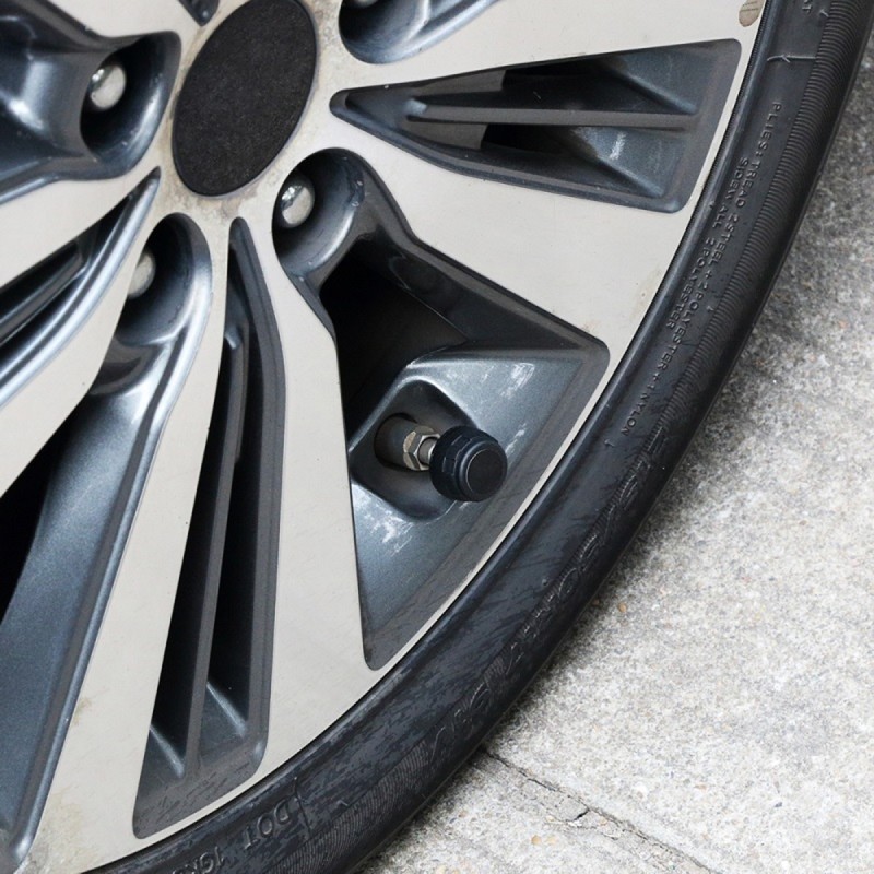 Set 4 senzori de presiune si temperatura anvelope cu afisaj LCD si incarcare Solara, AVX-AG678 - AVX-AG678 - AVEX