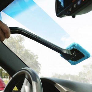 Perie universala pentru curatare si dezaburire interior parbriz auto