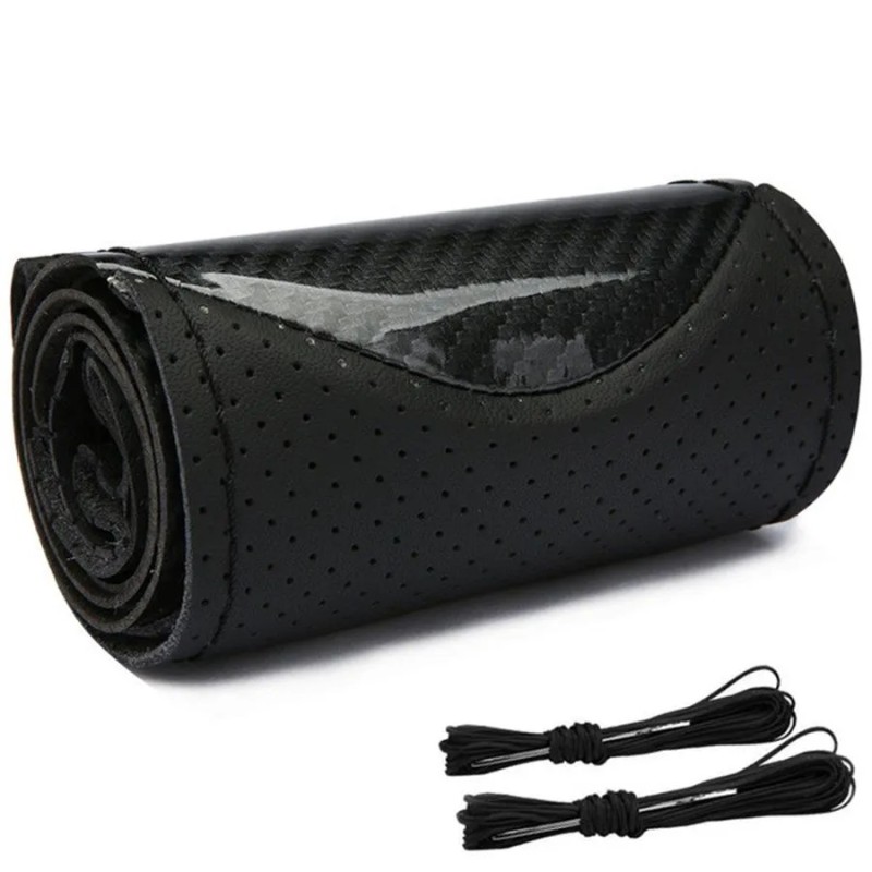 Husa volan din Piele Neagra Perforata + Carbon Black si ata neagra pentru cusut, marime M, diametru 37 - 39 cm Husa volan din Piele Neagra Perforata + Carbon Black si ata neagra pentru cusut, marime M, diametru 37 - 39 cm