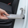 Treapta pliabila pentru inchizatoare usa autoturism cu ciocan pentru spart geamul Treapta pliabila pentru inchizatoare usa autoturism cu ciocan pentru spart geamul
