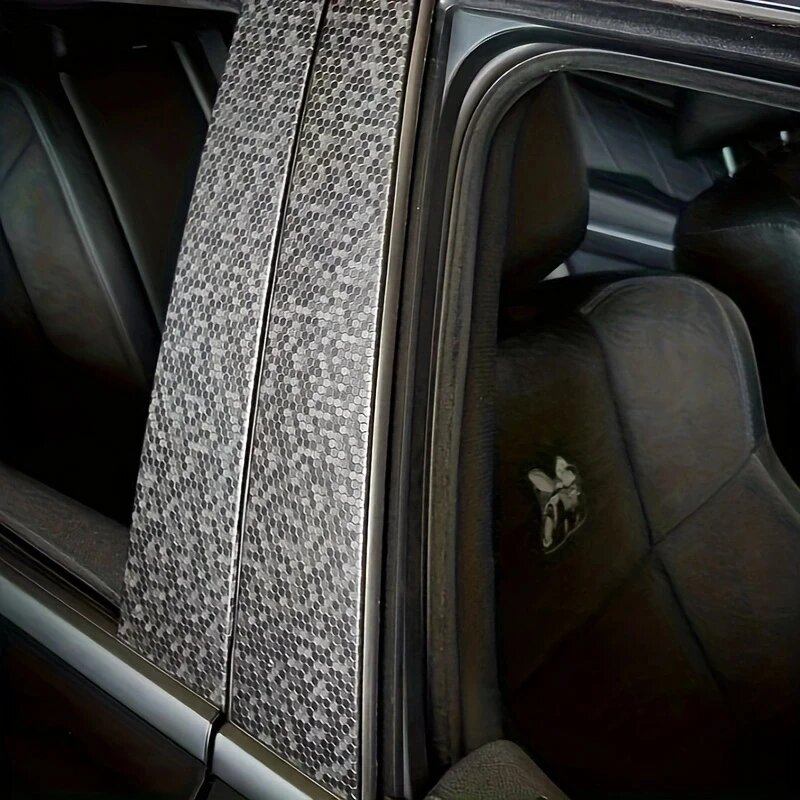Folie auto decorativa Premium Honeycomb Black, model hexagonal 3D, autoadeziva, rezistenta UV, dimensiune 150 x 100cm Folie auto decorativa Premium Honeycomb Black, model hexagonal 3D, autoadeziva, rezistenta UV, dimensiune 150 x 100cm