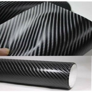 Rola folie colantare auto Carbon 5D Lacuit Negru, dimensiune 18m x 1,52m Rola folie colantare auto Carbon 5D Lacuit Negru, dimensiune 18m x 1,52m