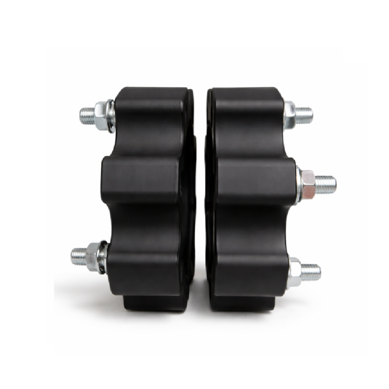 Set 2 buc. Distantiere Roti ATV din Aluminiu Forjat, grosime 35mm, distanta prezoane 4 x 136mm, gaura centrare 120mm, piulite M12 x 1,5 Set 2 buc. Distantiere Roti ATV din Aluminiu Forjat, grosime 35mm, distanta prezoane 4 x 136mm, gaura centrare 120mm, piulite M12 x 1,5
