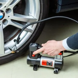 Compresor Premium Cu Lampa Led 12V